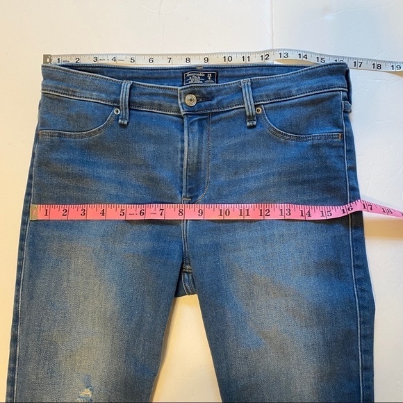 Abercrombie mid rise jeans leggings destroyed size 28 or 8 - Picture 9 of 10